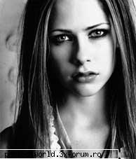 avril lavigne - da..vrea sa devina model.. ..citeste popcorn de - Vedete
